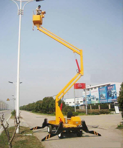 曲臂式液壓升降機
