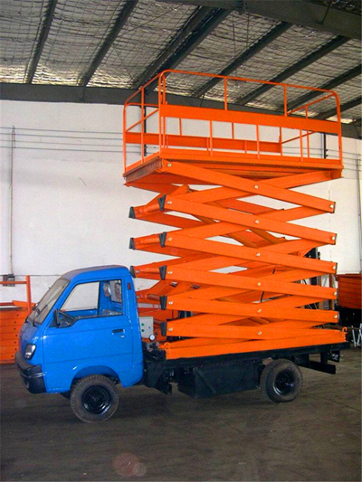 車載液壓升降機