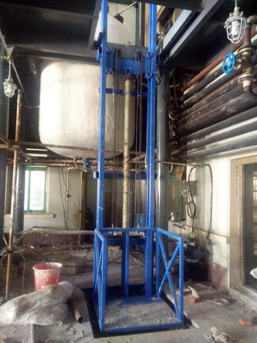 鏈條（tiáo）式液壓升降貨梯